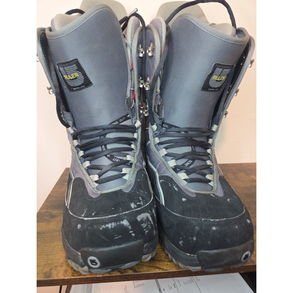 BURTON RULER  Snowboard Boots 11.5 Black Grey